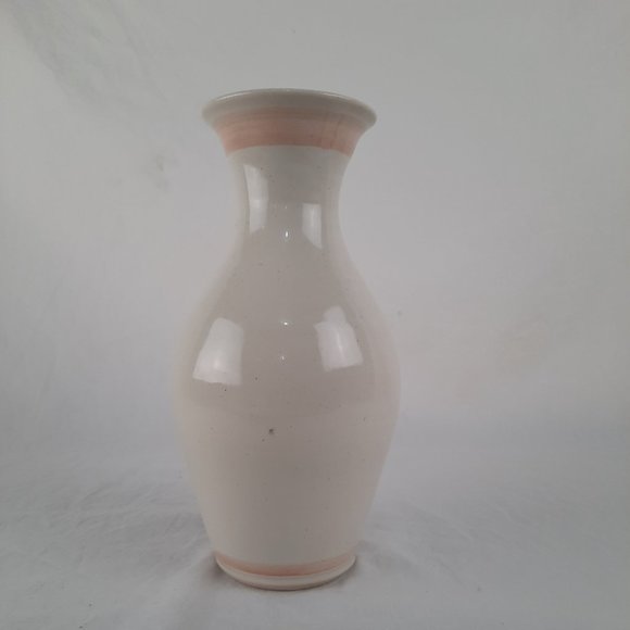 Hand painted Iris on Studio Pottery Vase Signed 9" tall - Picture 2 of 4